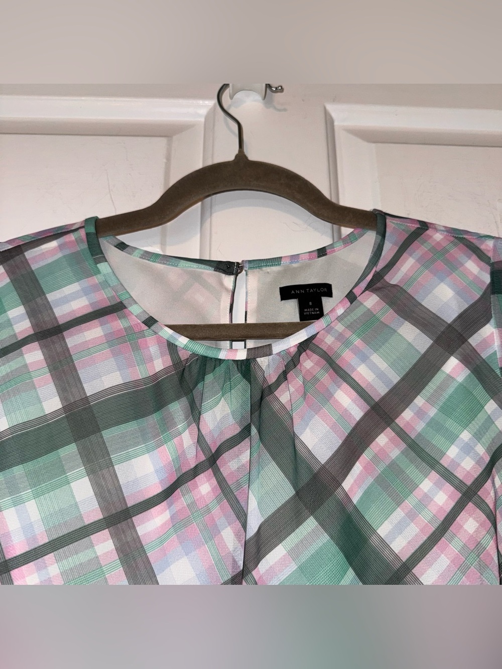 Ann Taylor Green Pink Plaid Drop Waist Short Sleeve chiffon lightweight Dress 8 - Picture 4 of 14